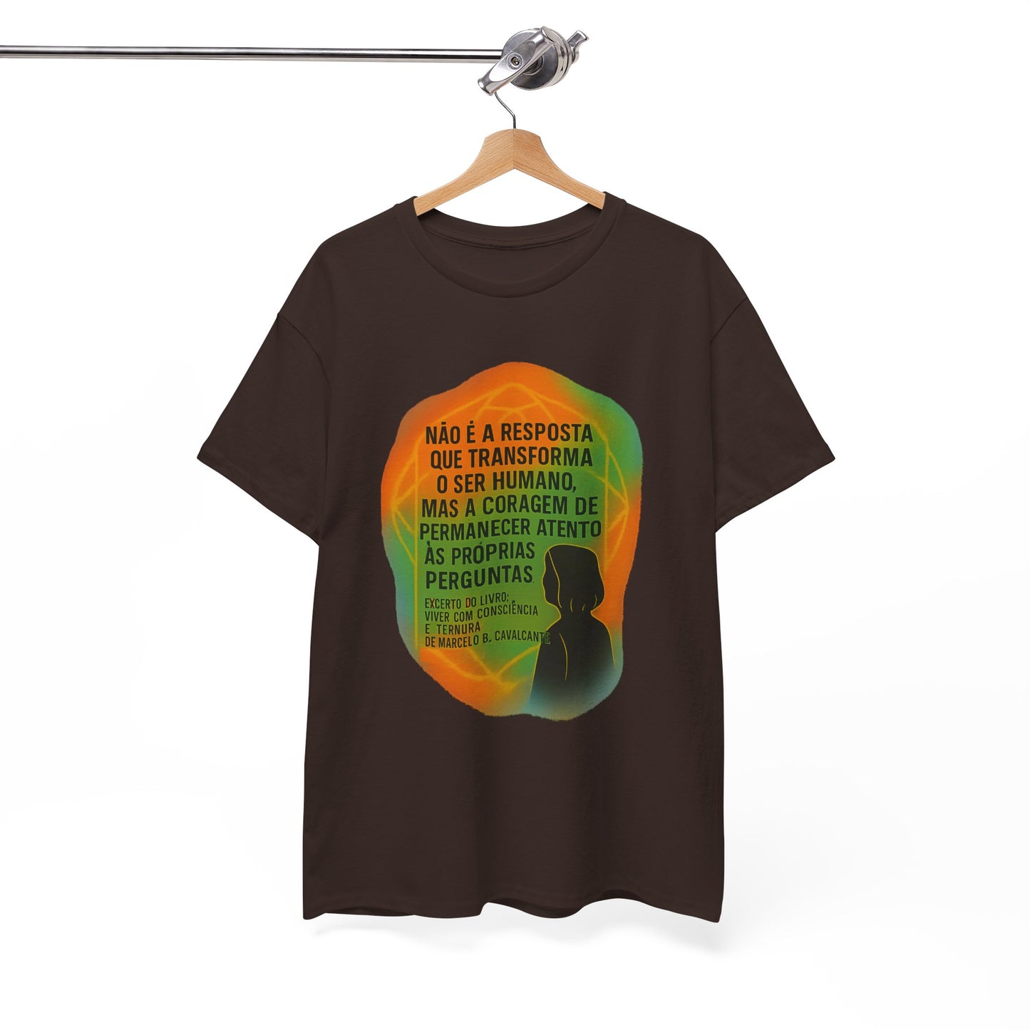 Inspirational Portuguese Quote T-Shirt — 'Coragem de Permanecer Atento'
