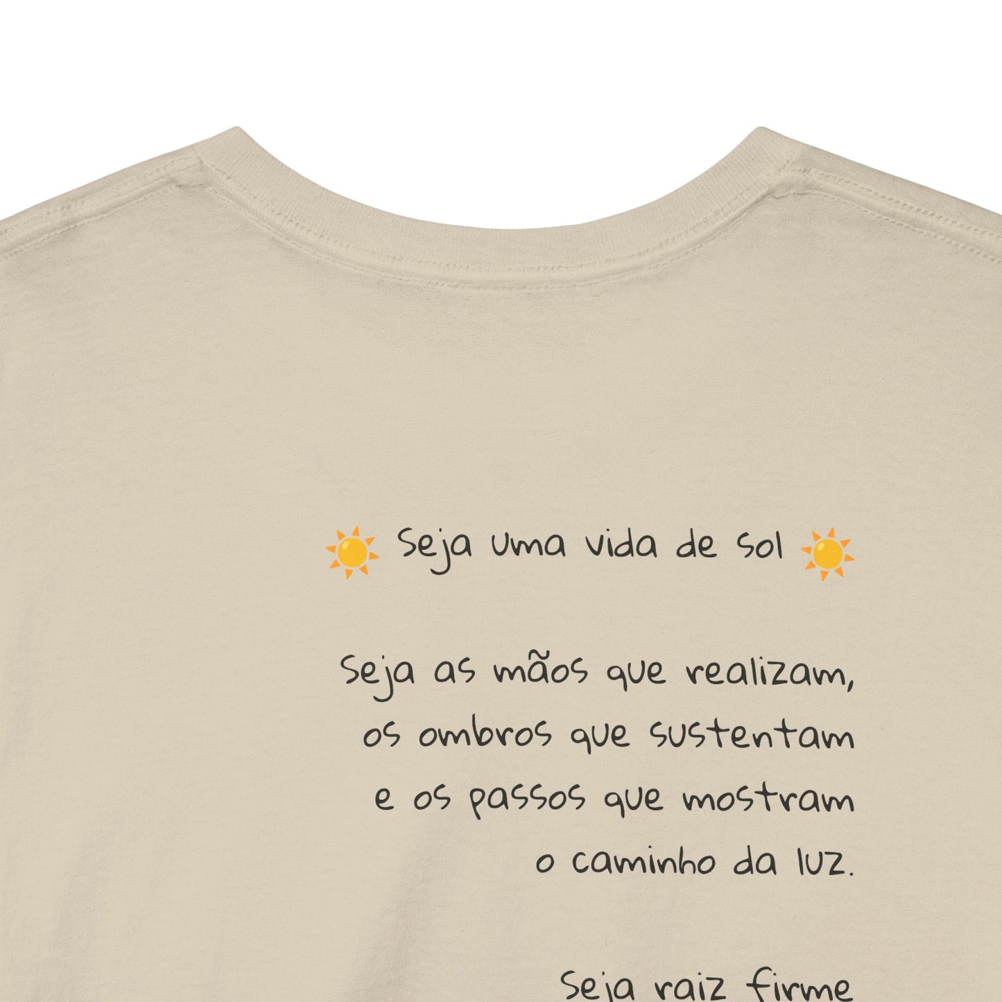 Camiseta Luz Serena – Poema de Esperança em Algodão