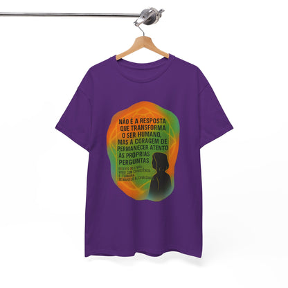 Inspirational Portuguese Quote T-Shirt — 'Coragem de Permanecer Atento'