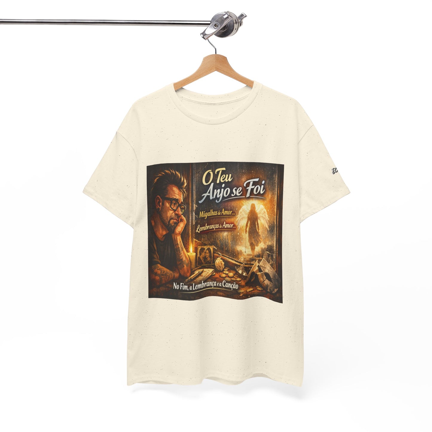 Camiseta Retrato Cinemático Streetwear – Arte Expressiva e Atmosfera Noturna