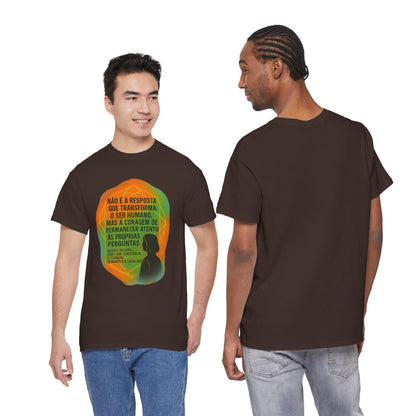 Inspirational Portuguese Quote T-Shirt — 'Coragem de Permanecer Atento'