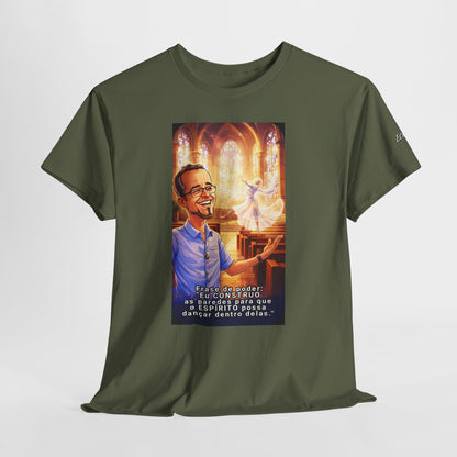 Camiseta Azimur com Frase de poder "Eu construo as paredes para que o Espírito possa dançar dentro delas."
 – Algodão Premium