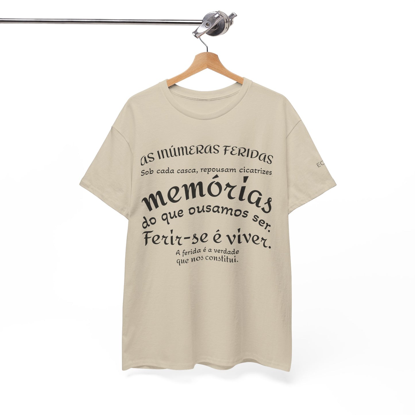 Camiseta “As Inúmeras Feridas” – Algodão Premium Unissex