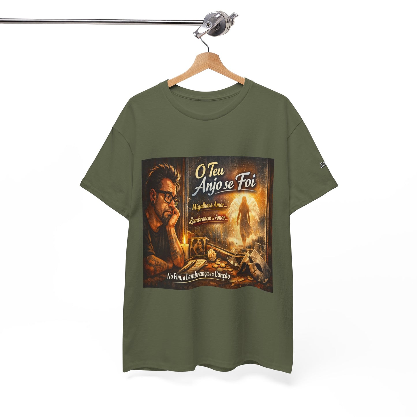 Camiseta Retrato Cinemático Streetwear – Arte Expressiva e Atmosfera Noturna