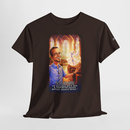 Camiseta Azimur com Frase de poder "Eu construo as paredes para que o Espírito possa dançar dentro delas."
 – Algodão Premium