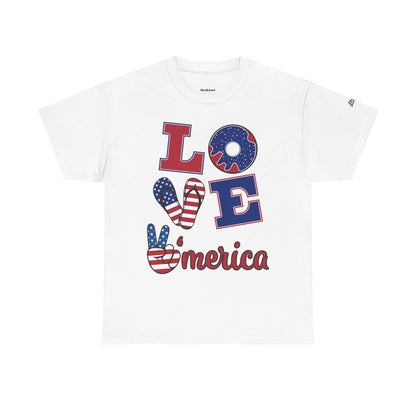 Camiseta Unissex Love America | Algodão Premium Gildan® 5000