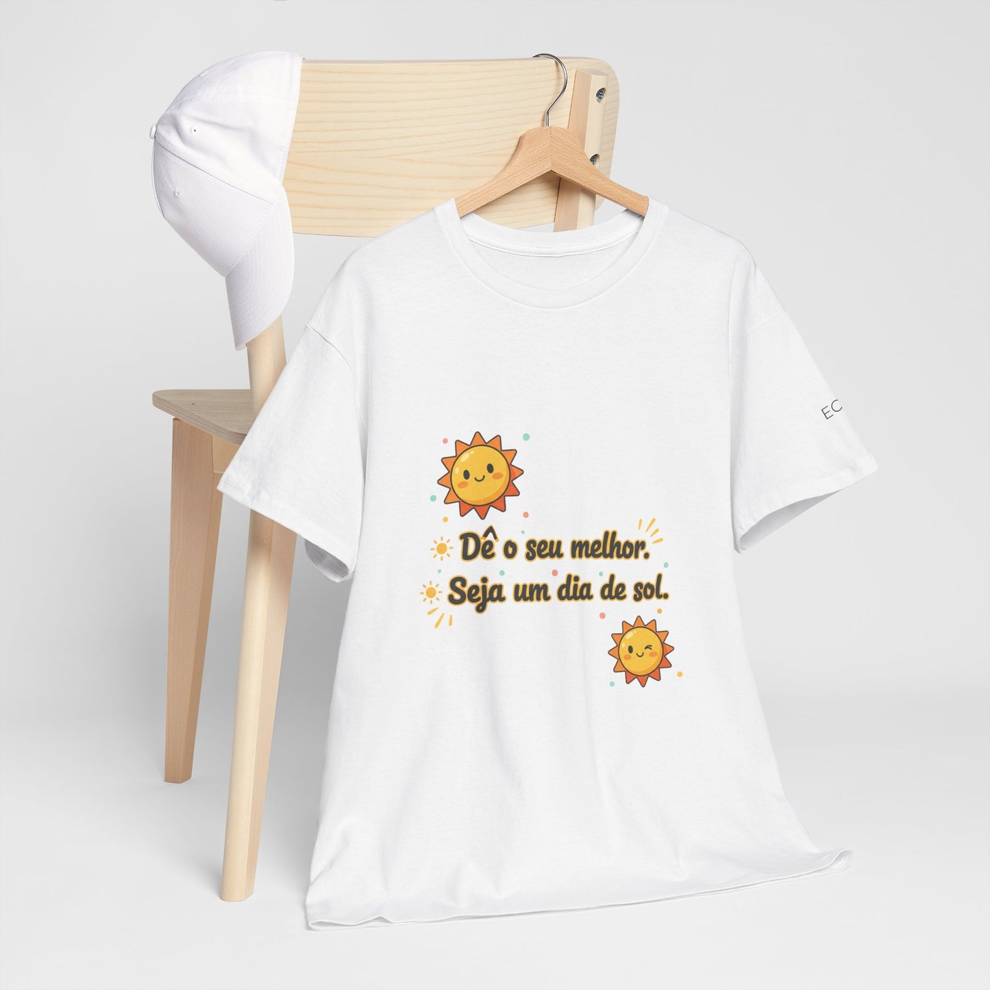Camiseta Luz Serena – Poema de Esperança em Algodão