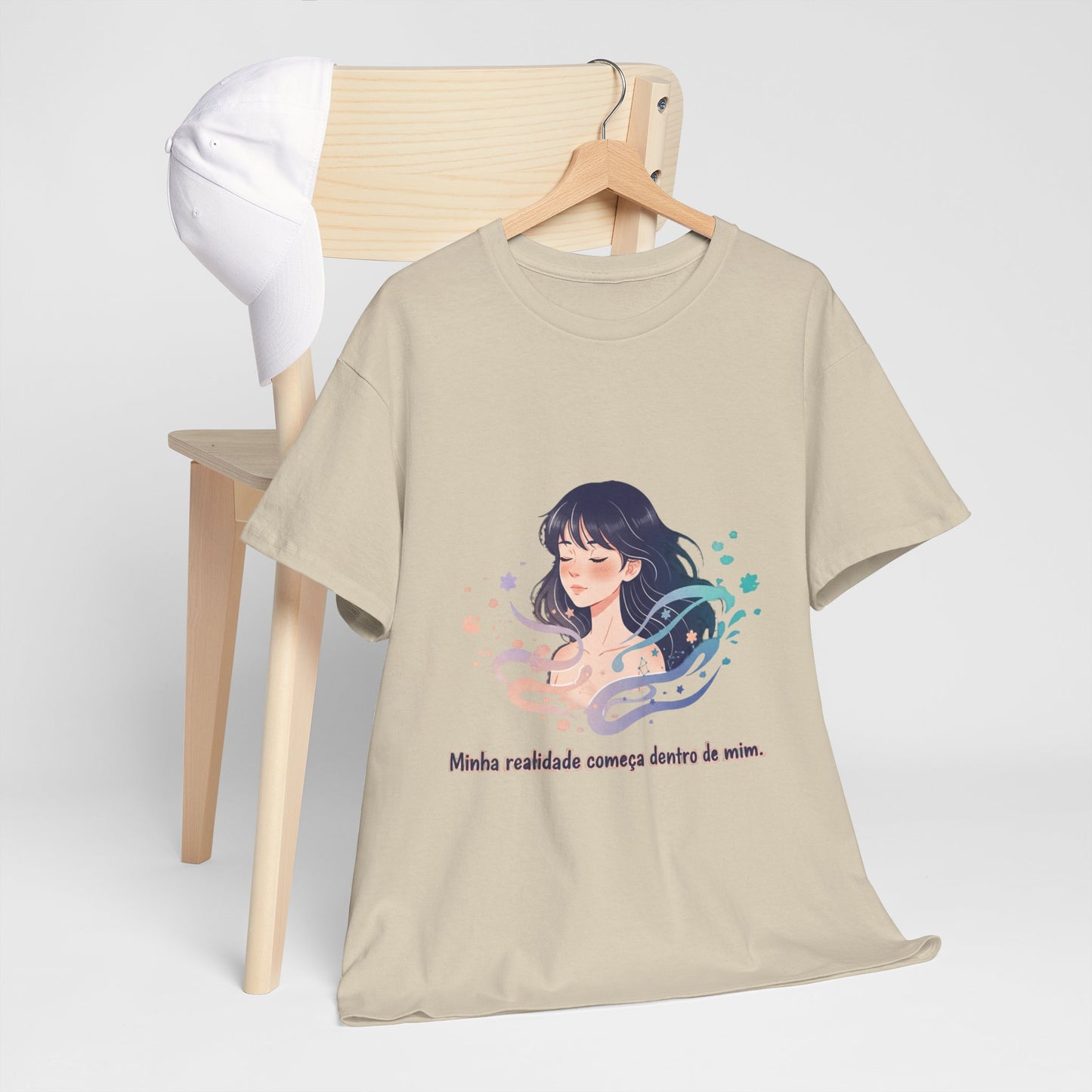 Camiseta Unissex “Minha Realidade Começa em Mim” — Algodão Premium | Afirmação de Abundância e Liberdade Interior