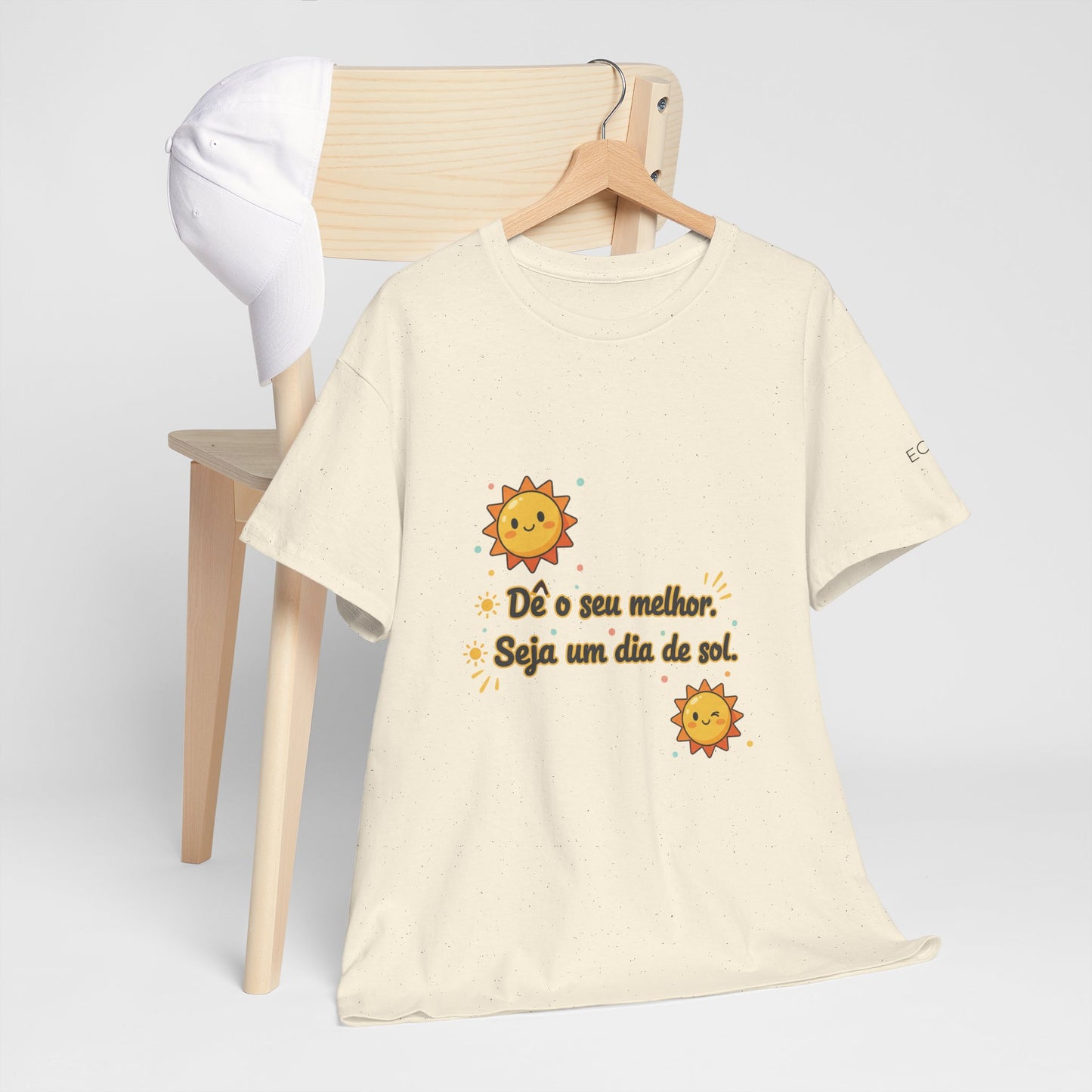 Camiseta Luz Serena – Poema de Esperança em Algodão