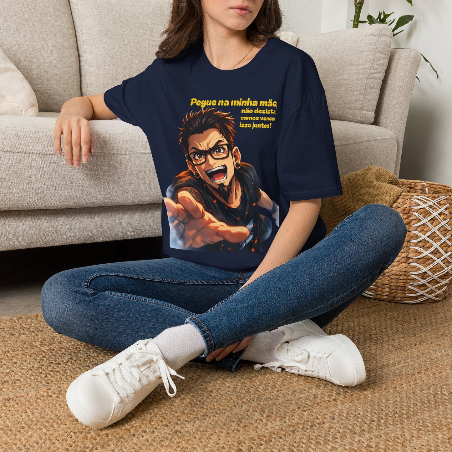 Camiseta — "Pegue na minha mão, não desista, vamos vencer isso juntos!" Camiseta motivacional com gráfico de anime português