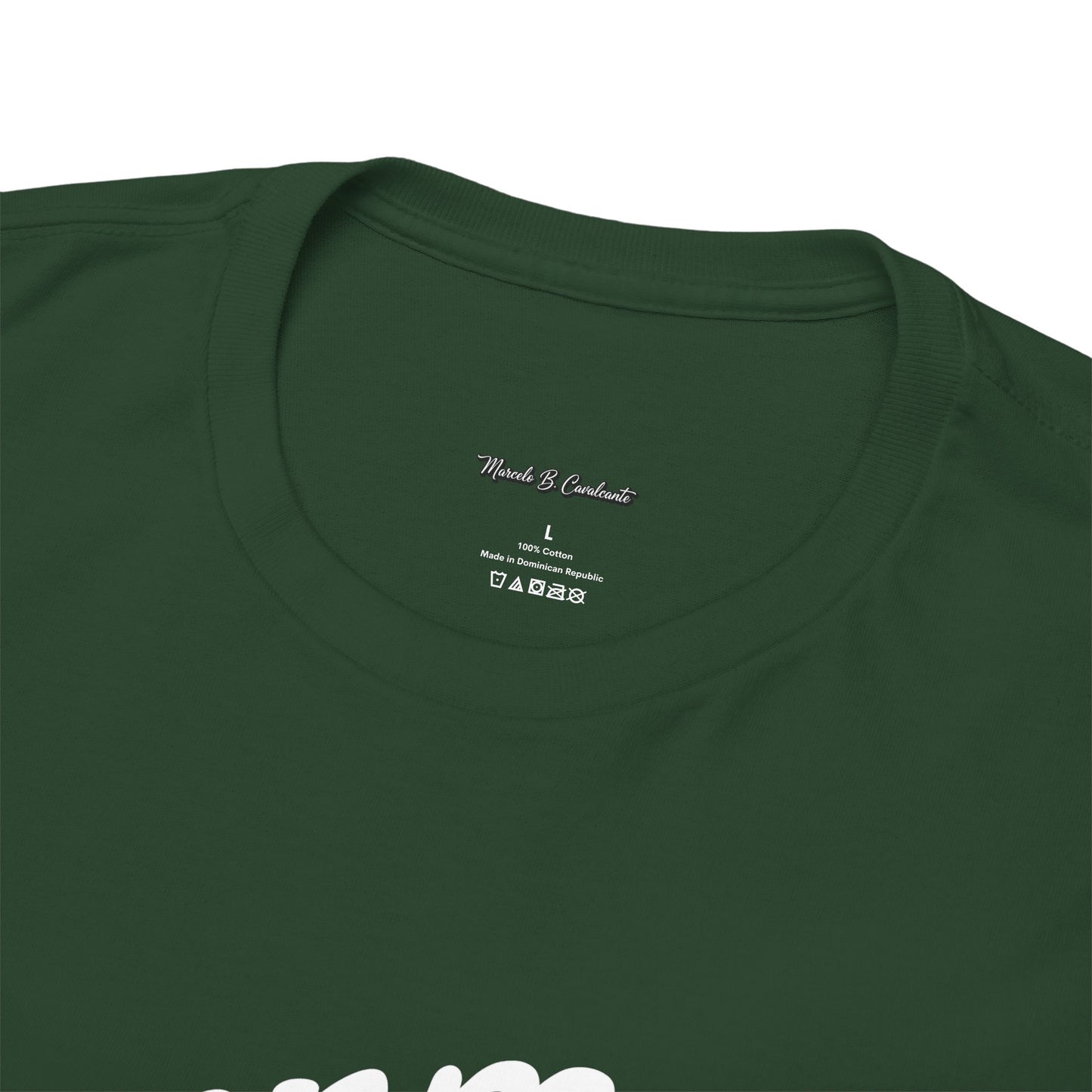 Camiseta — "O verme, depois do casulo, aprende a voar." Citação inspiradora em português