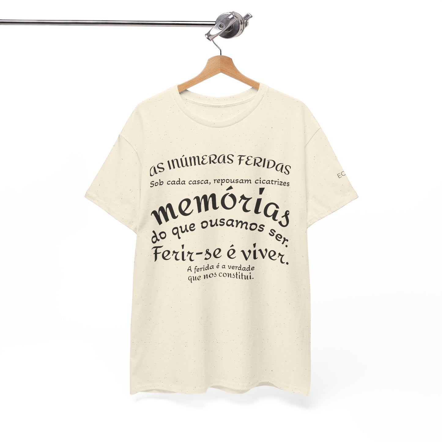 Camiseta “As Inúmeras Feridas” – Algodão Premium Unissex