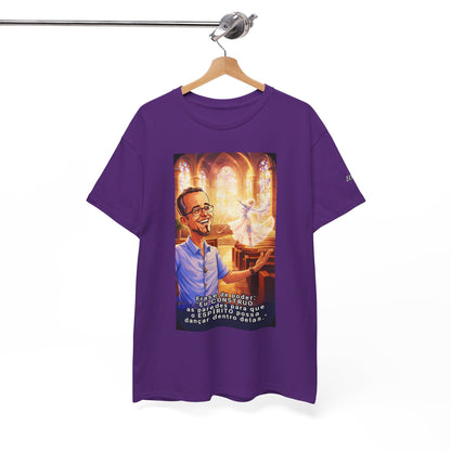 Camiseta Azimur com Frase de poder "Eu construo as paredes para que o Espírito possa dançar dentro delas."
 – Algodão Premium