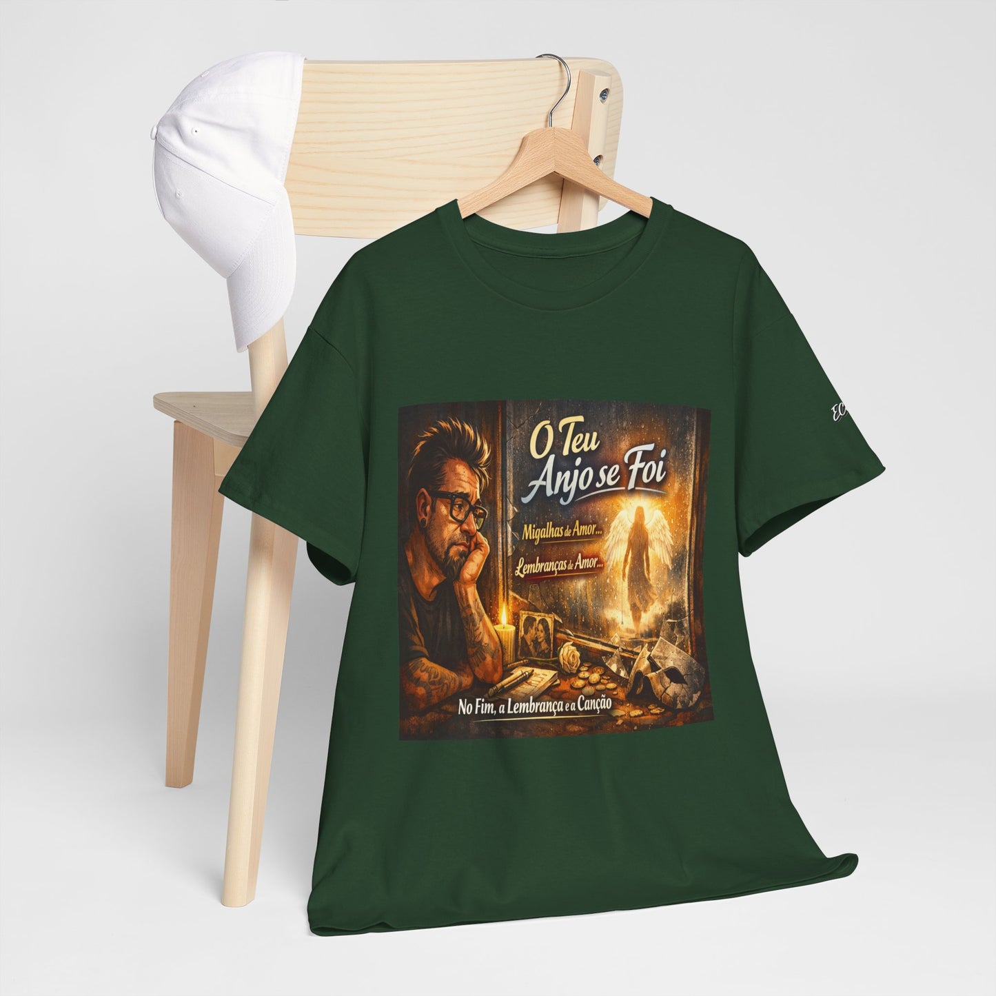 Camiseta Retrato Cinemático Streetwear – Arte Expressiva e Atmosfera Noturna