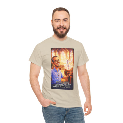 Camiseta Azimur com Frase de poder "Eu construo as paredes para que o Espírito possa dançar dentro delas."
 – Algodão Premium