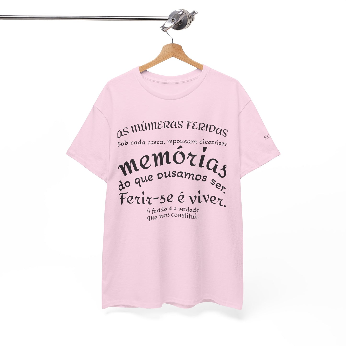 Camiseta “As Inúmeras Feridas” – Algodão Premium Unissex