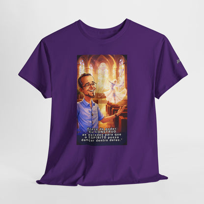 Camiseta Azimur com Frase de poder "Eu construo as paredes para que o Espírito possa dançar dentro delas."
 – Algodão Premium
