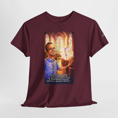 Camiseta Azimur com Frase de poder "Eu construo as paredes para que o Espírito possa dançar dentro delas."
 – Algodão Premium
