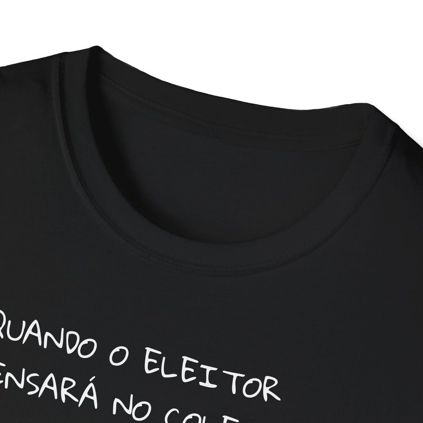 Camiseta Consciência Coletiva – Frase Reflexiva em Algodão Softstyle