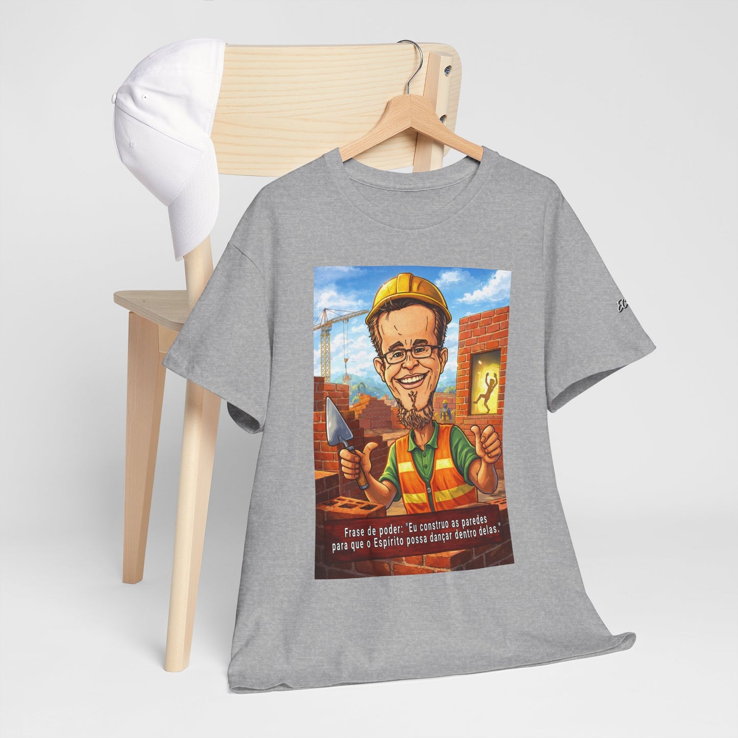 Camiseta Azimur com Frase de poder "Eu construo as paredes para que o Espírito possa dançar dentro delas."
 – Algodão Premium