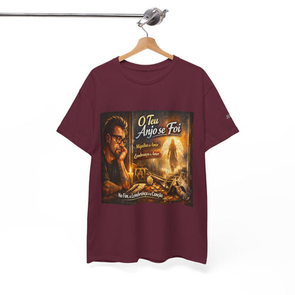 Camiseta Retrato Cinemático Streetwear – Arte Expressiva e Atmosfera Noturna