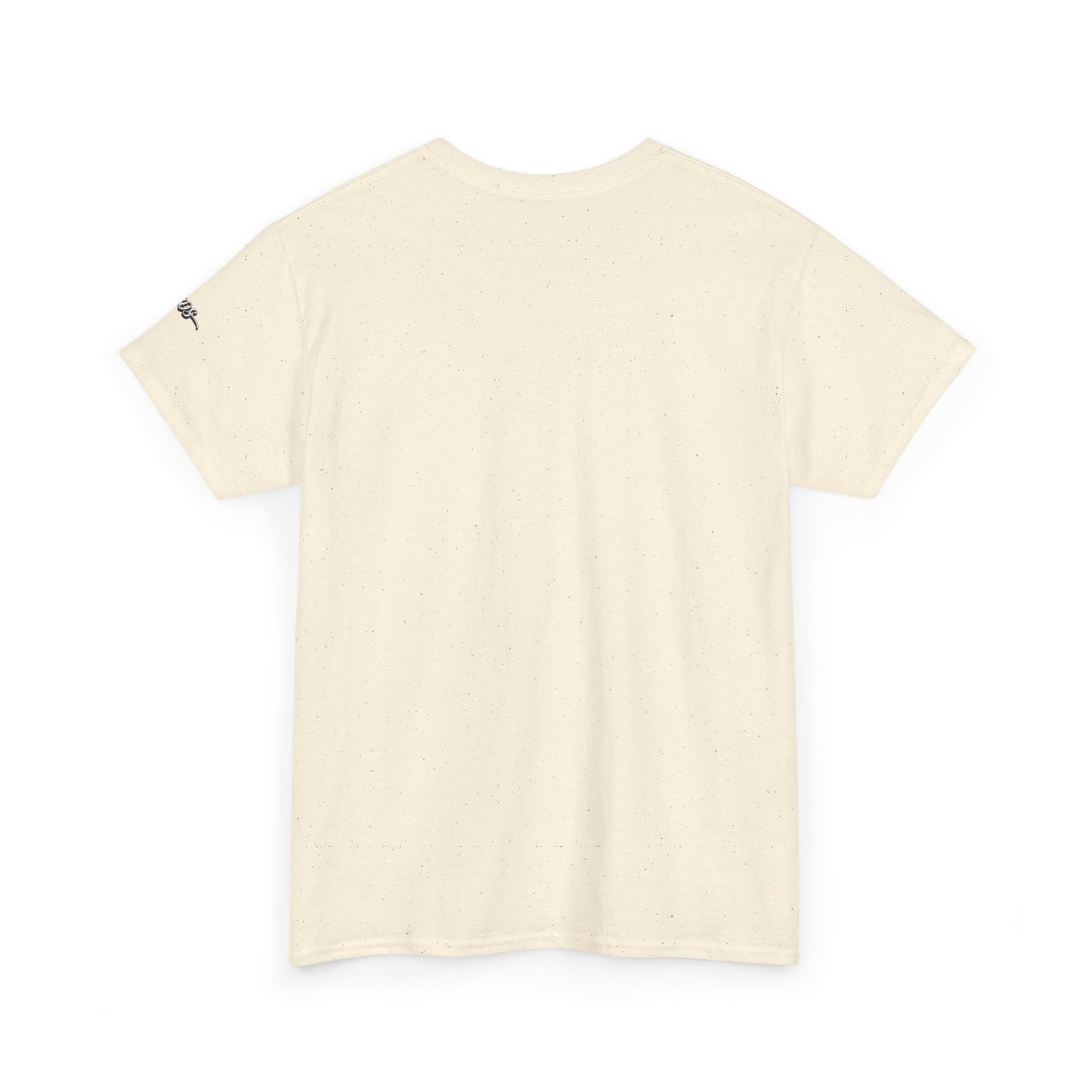 Camiseta — "A Dor Não é Inimiga, Nem o Prazer é Refúgio" Inspirational Portuguese Graphic Tee