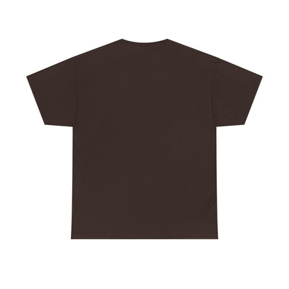 Serene Gaze Tee — "Um olhar sereno. Um olhar de amor."