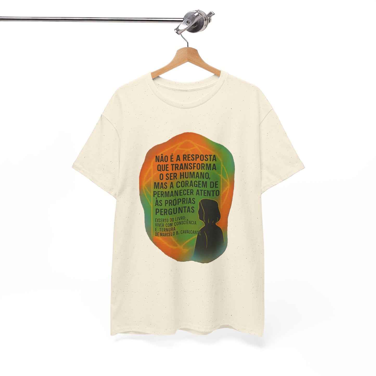 Inspirational Portuguese Quote T-Shirt — 'Coragem de Permanecer Atento'