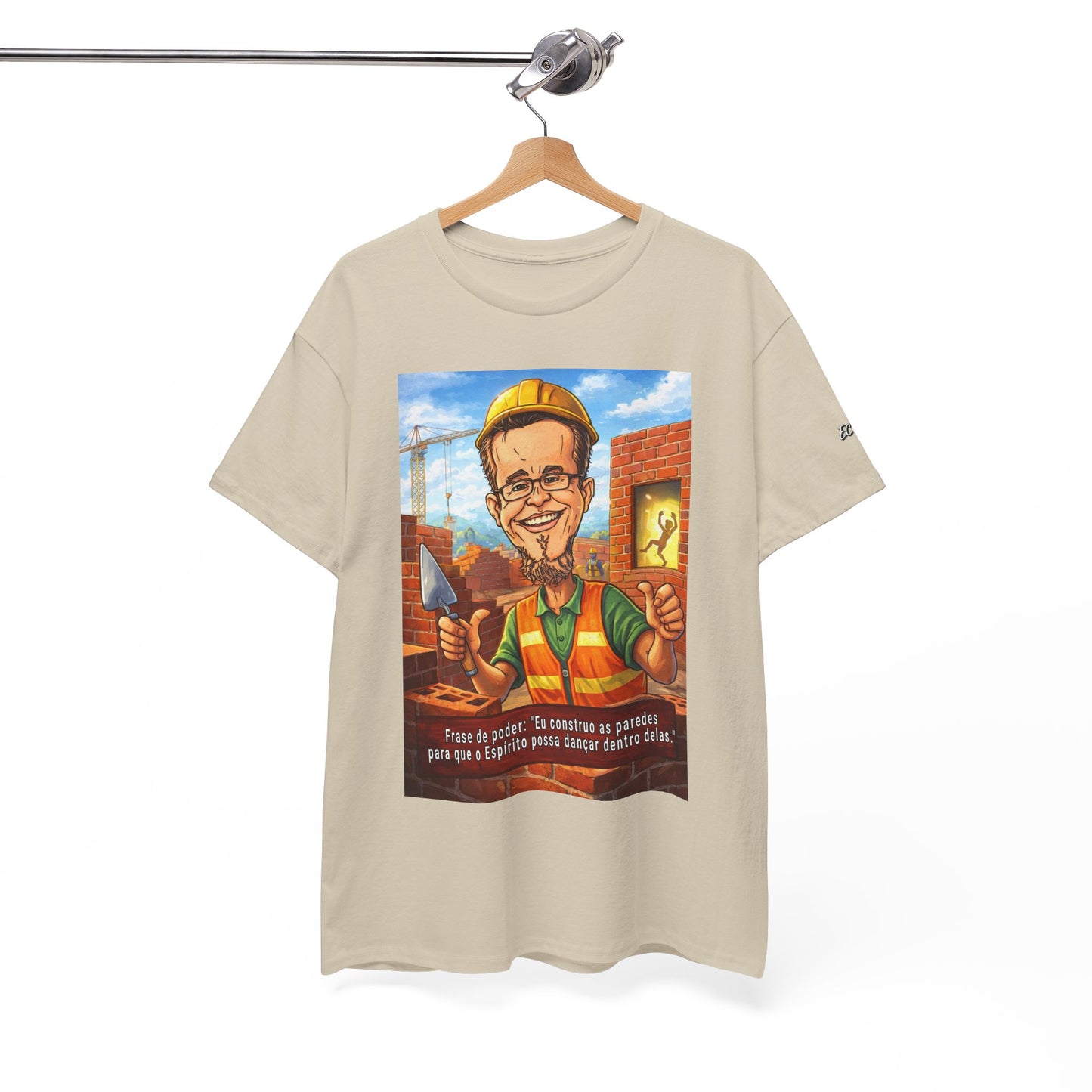 Camiseta Azimur com Frase de poder "Eu construo as paredes para que o Espírito possa dançar dentro delas."
 – Algodão Premium